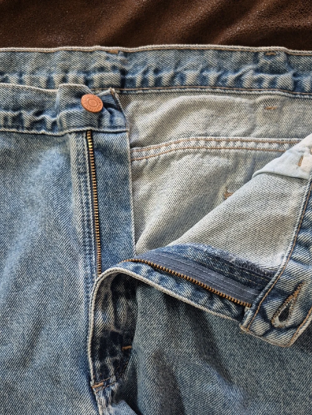 Brittania Men's Relaxed Fit Light Blue Denim Jeans - Classic Style